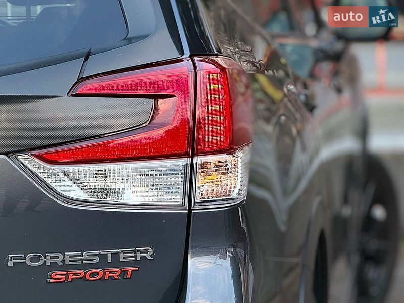 Внедорожник / Кроссовер Subaru Forester 2022 в Киеве