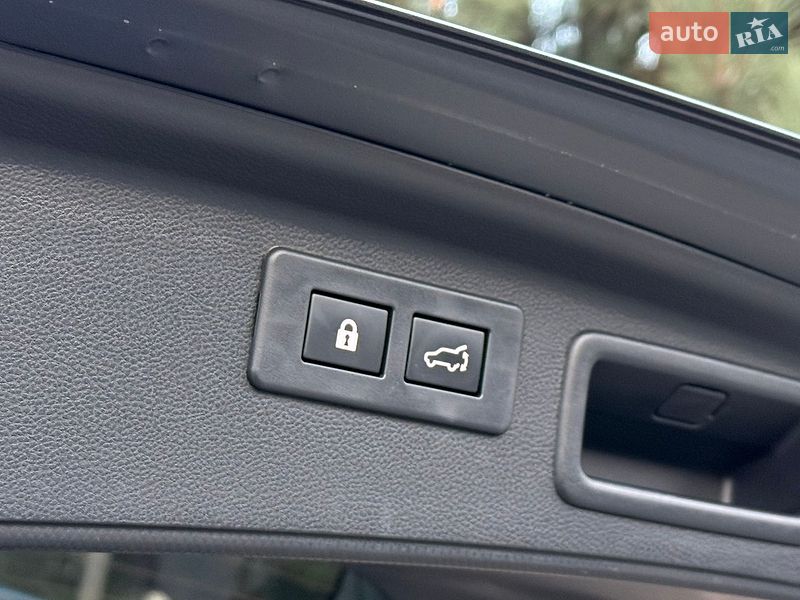 Внедорожник / Кроссовер Subaru Forester 2022 в Киеве