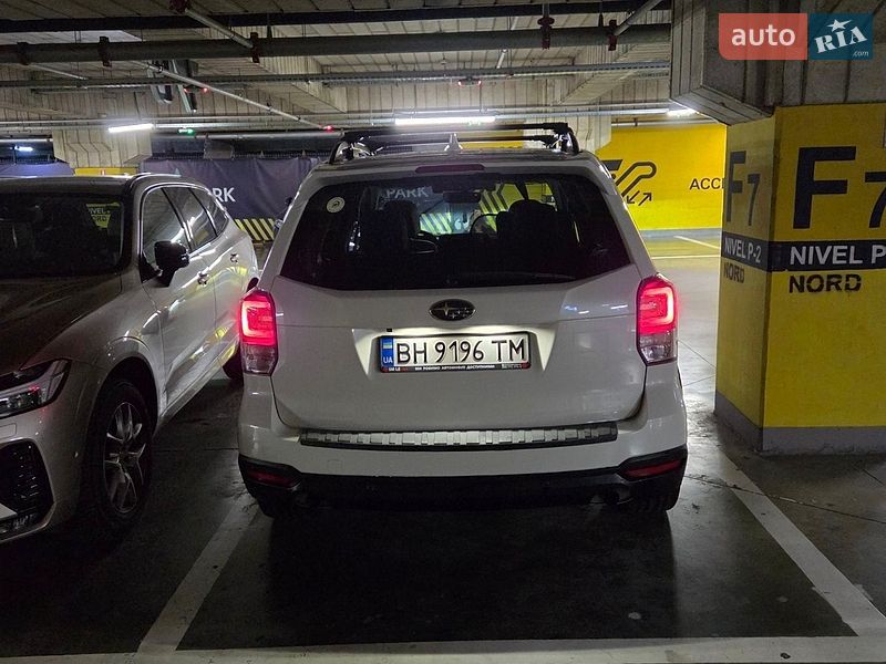 Позашляховик / Кросовер Subaru Forester 2017 в Одесі