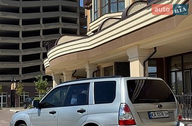 Внедорожник / Кроссовер Subaru Forester 2006 в Киеве