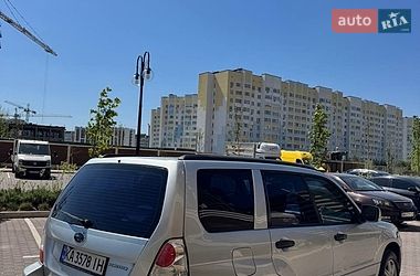 Внедорожник / Кроссовер Subaru Forester 2006 в Киеве