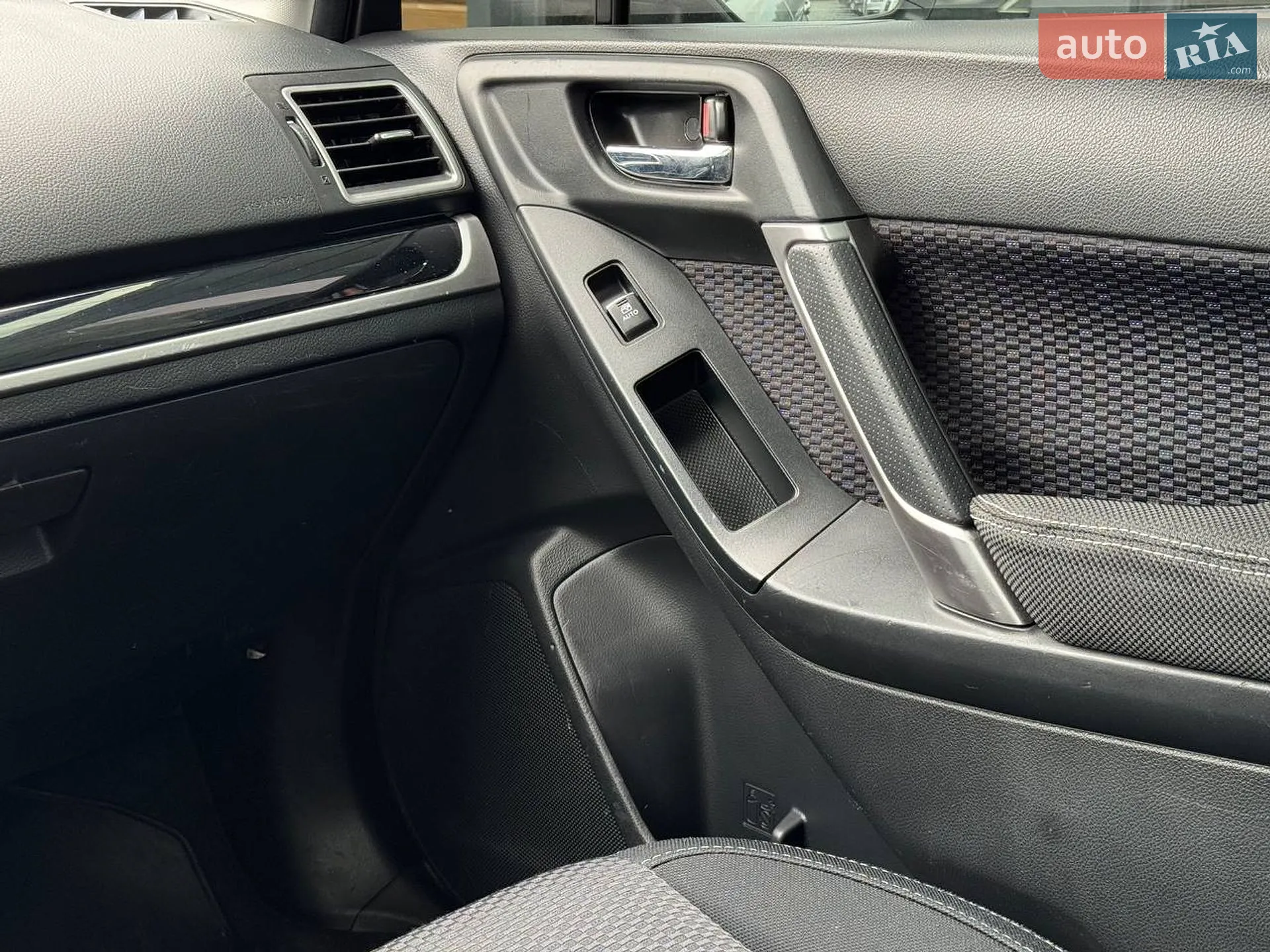 2016 Subaru Forester - мініатюра 59