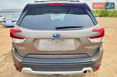 Внедорожник / Кроссовер Subaru Forester 2020 в Киеве