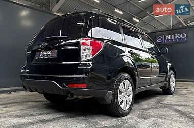Позашляховик / Кросовер Subaru Forester 2011 в Києві