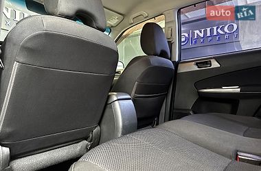 Позашляховик / Кросовер Subaru Forester 2011 в Києві