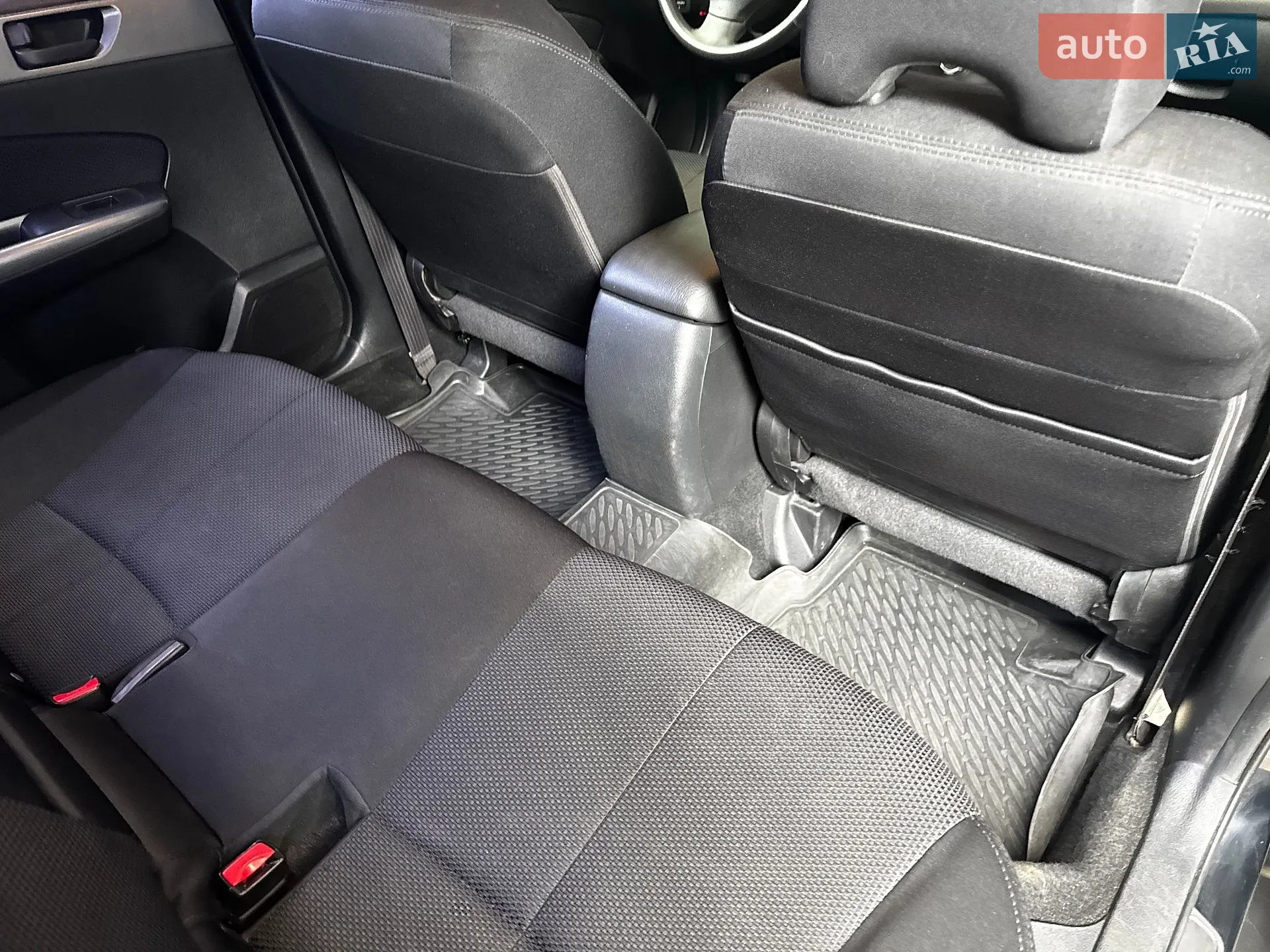 2011 Subaru Forester - мініатюра 34