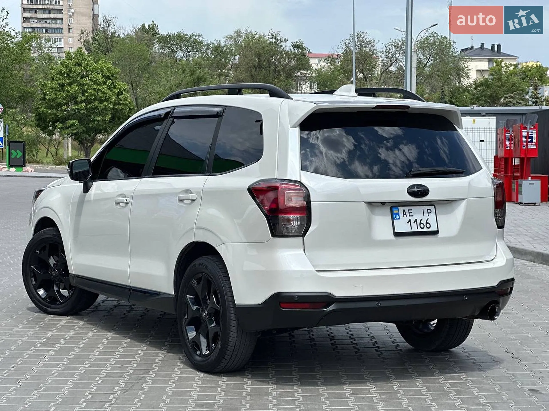 2017 Subaru Forester - мініатюра 6