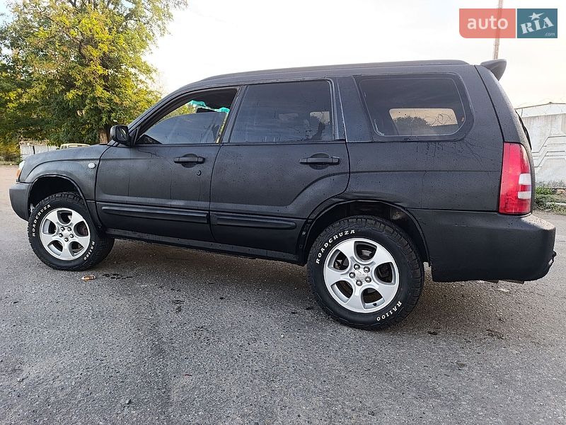 Внедорожник / Кроссовер Subaru Forester 2004 в Днепре