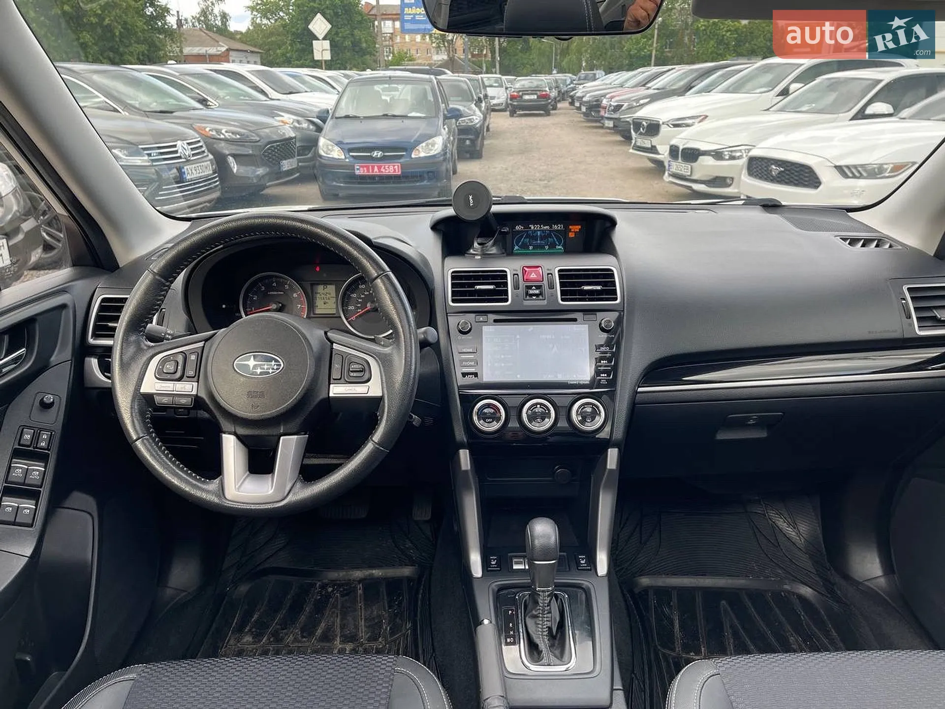 2017 Subaru Forester - мініатюра 9