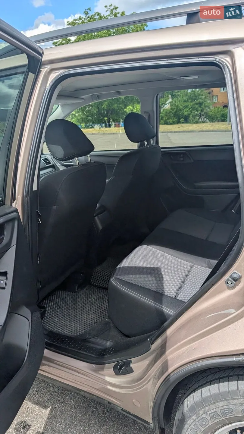 2015 Subaru Forester - мініатюра 18