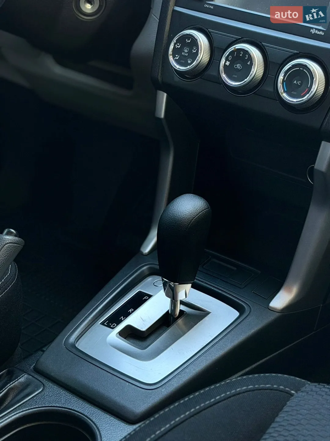2016 Subaru Forester - мініатюра 14