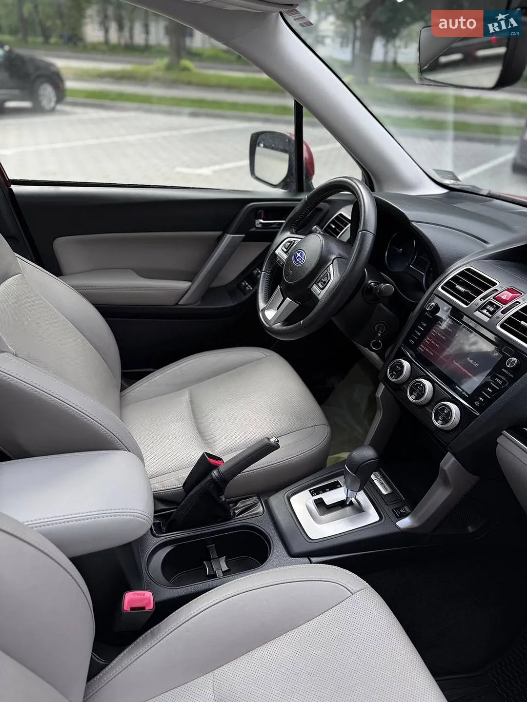 2017 Subaru Forester - мініатюра 7