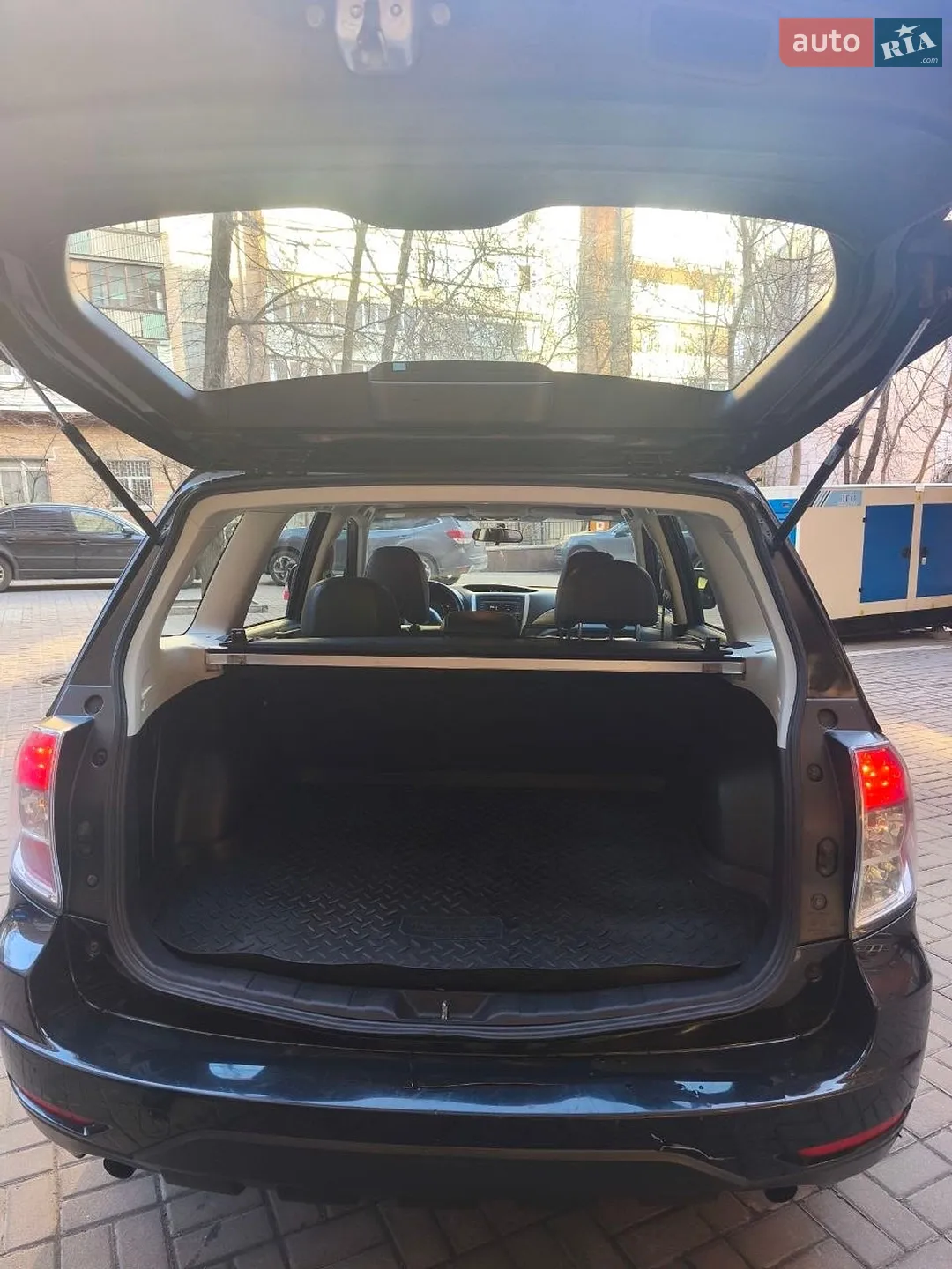 2010 Subaru Forester - мініатюра 9