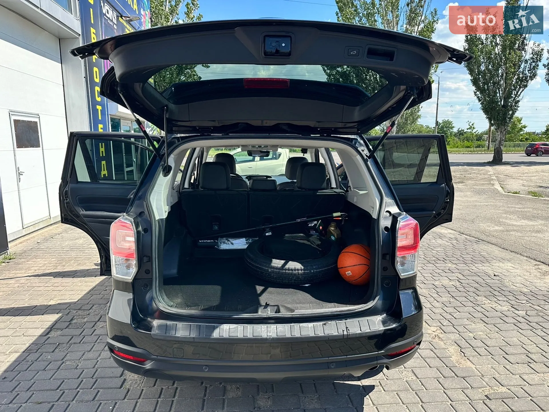 2018 Subaru Forester - мініатюра 11