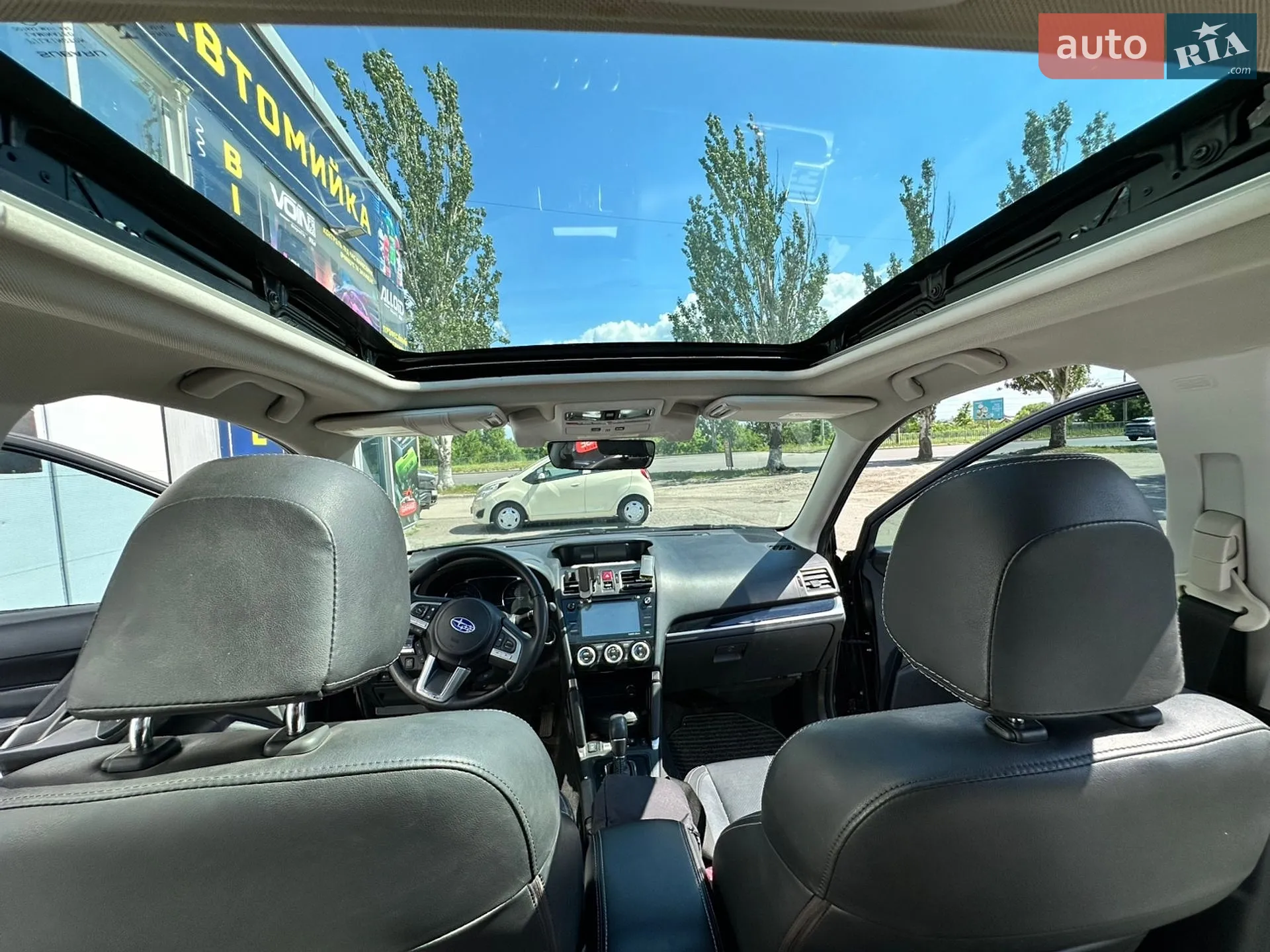 2018 Subaru Forester - мініатюра 15