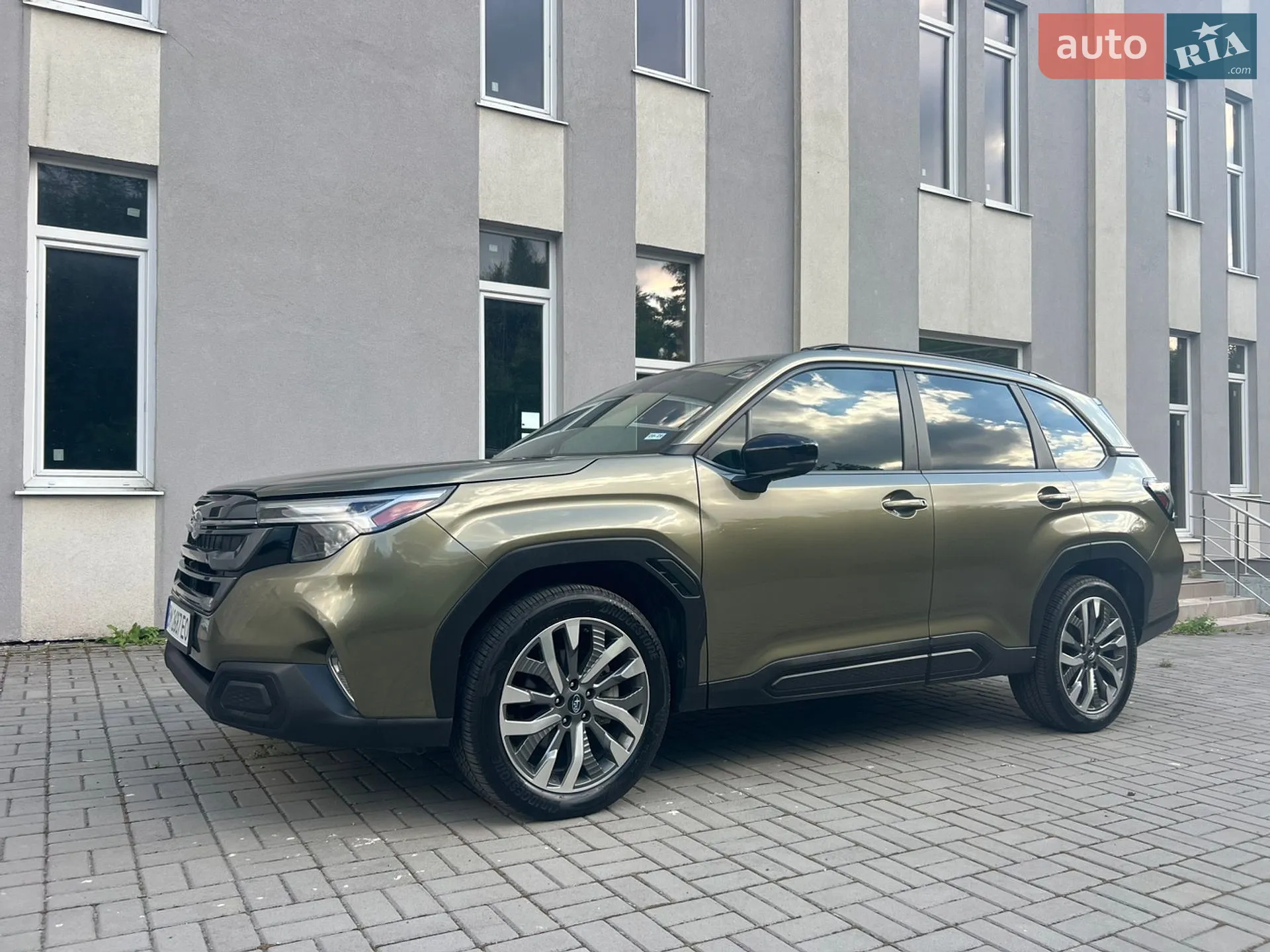 Subaru Forester 2024 VIN JF2SLDTC5SH421442 фото оголошення 6 з 49