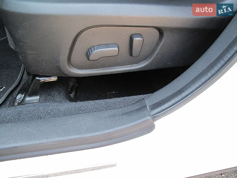 Subaru Forester 2013 VIN JF1SJ5LC5DG019791 фото оголошення 28 з 127
