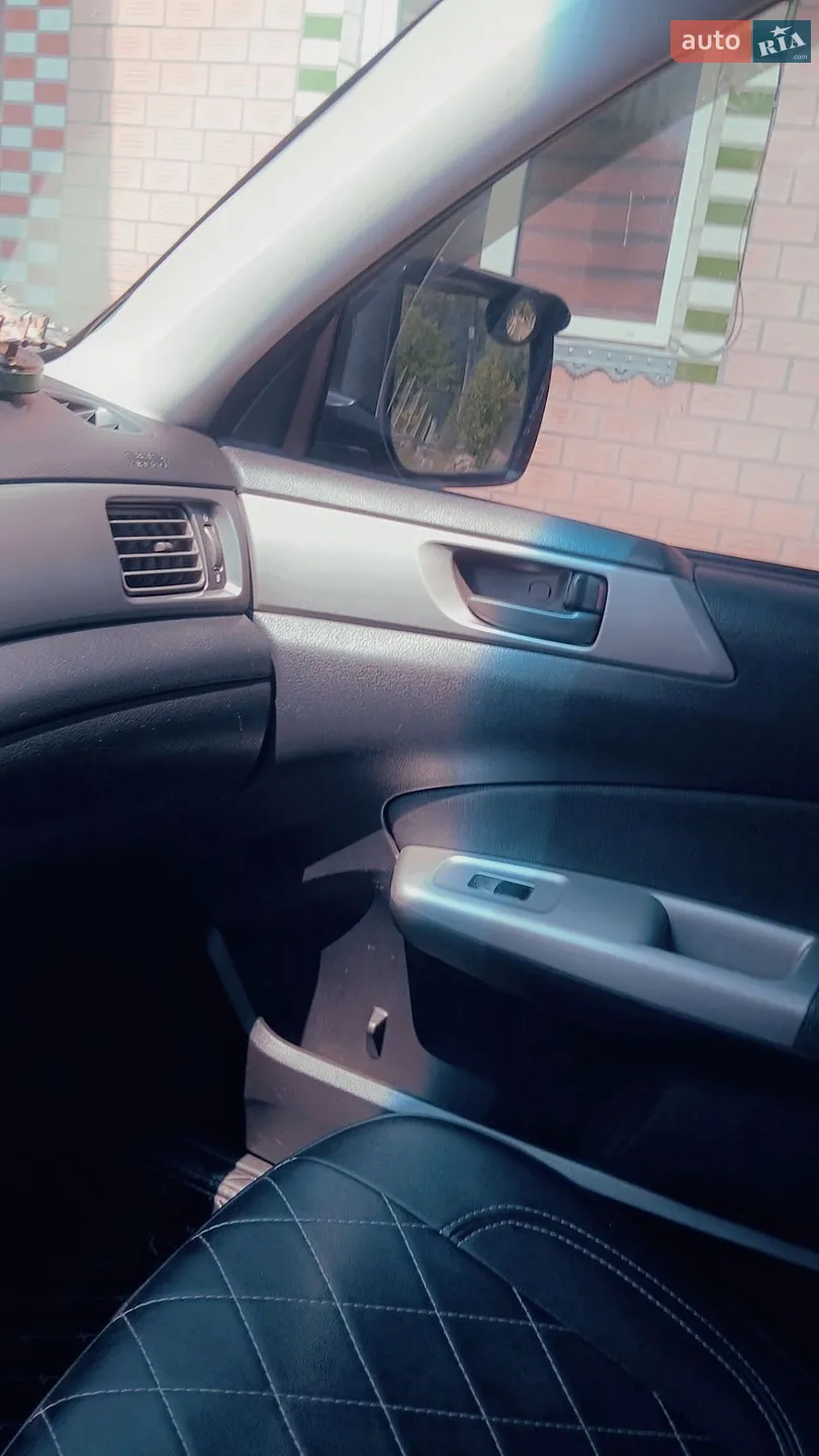 2010 Subaru Forester - мініатюра 12