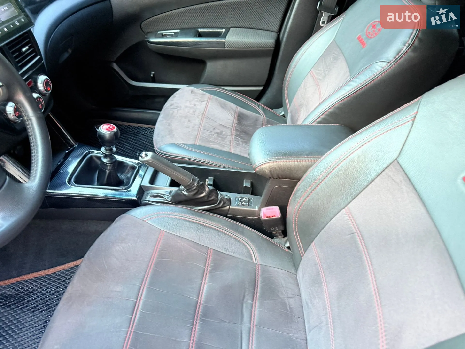 2010 Subaru Forester - мініатюра 42