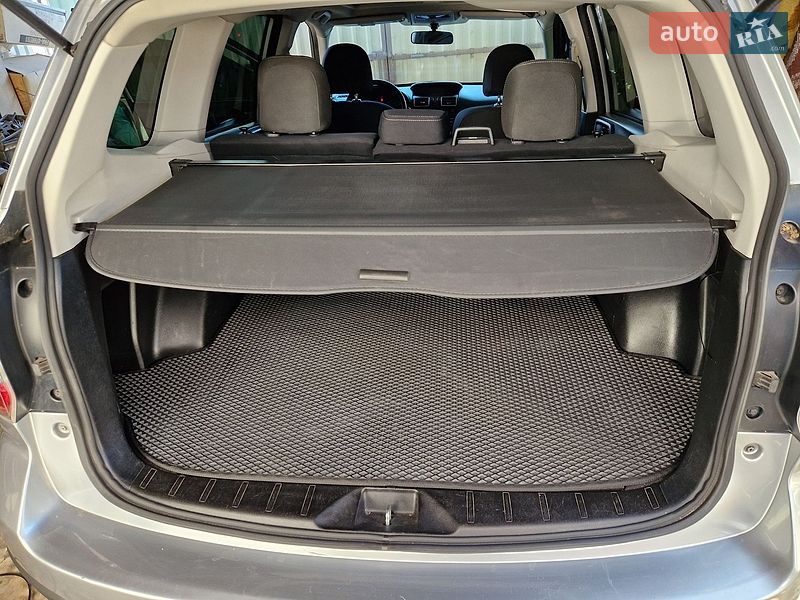 Позашляховик / Кросовер Subaru Forester 2015 в Дніпрі