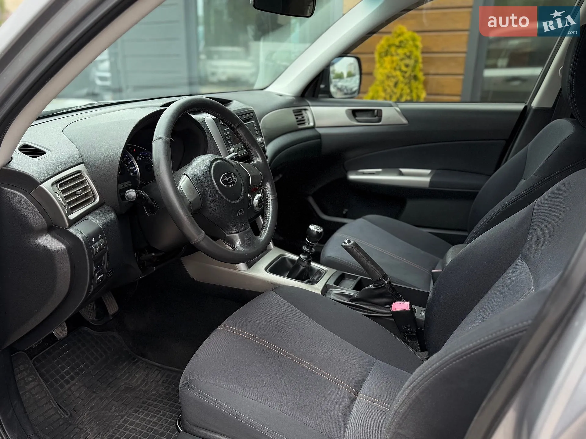 2010 Subaru Forester - мініатюра 25