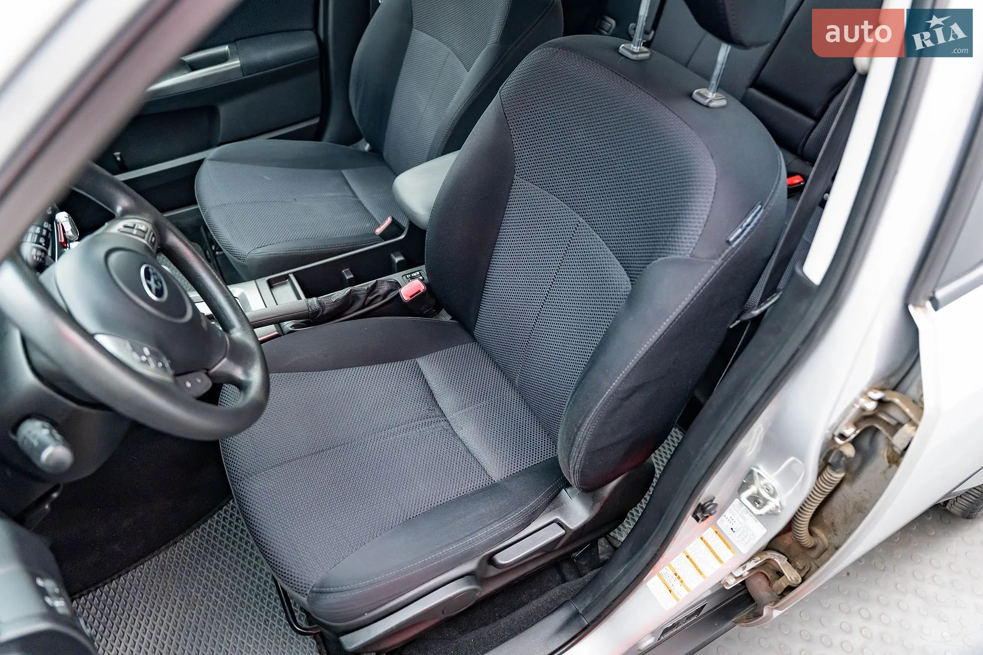 2011 Subaru Forester - мініатюра 9