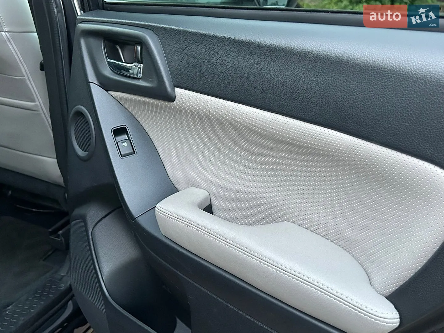 2015 Subaru Forester - мініатюра 44