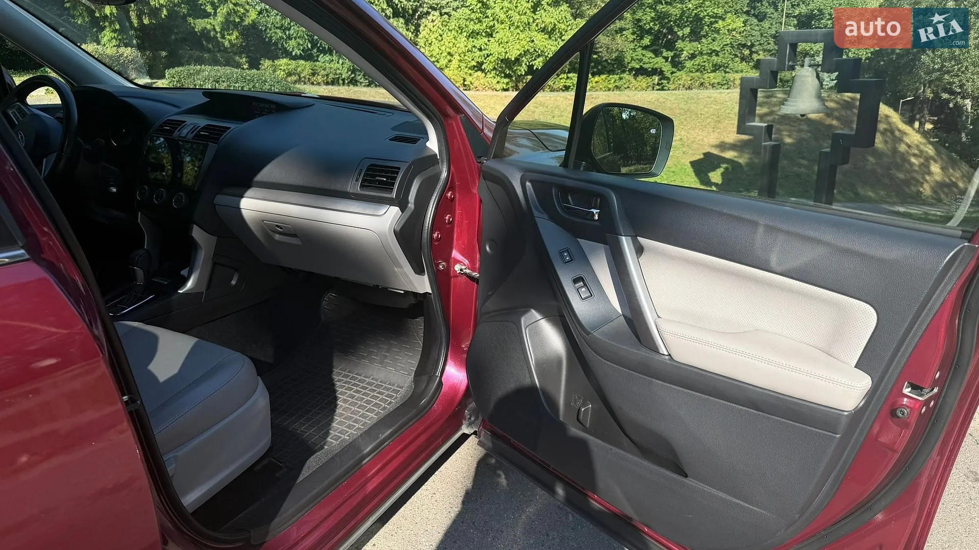2014 Subaru Forester - мініатюра 14