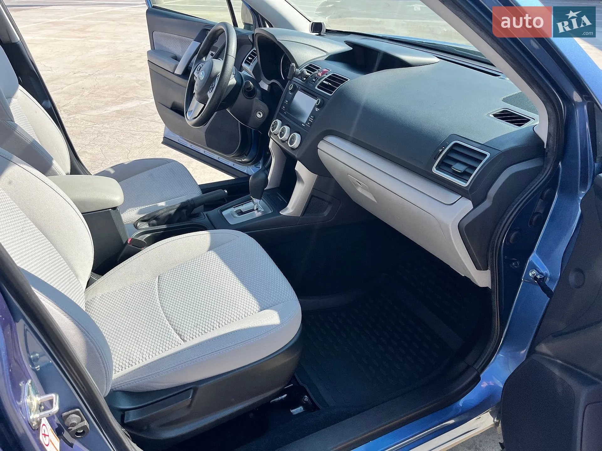 2017 Subaru Forester - мініатюра 41