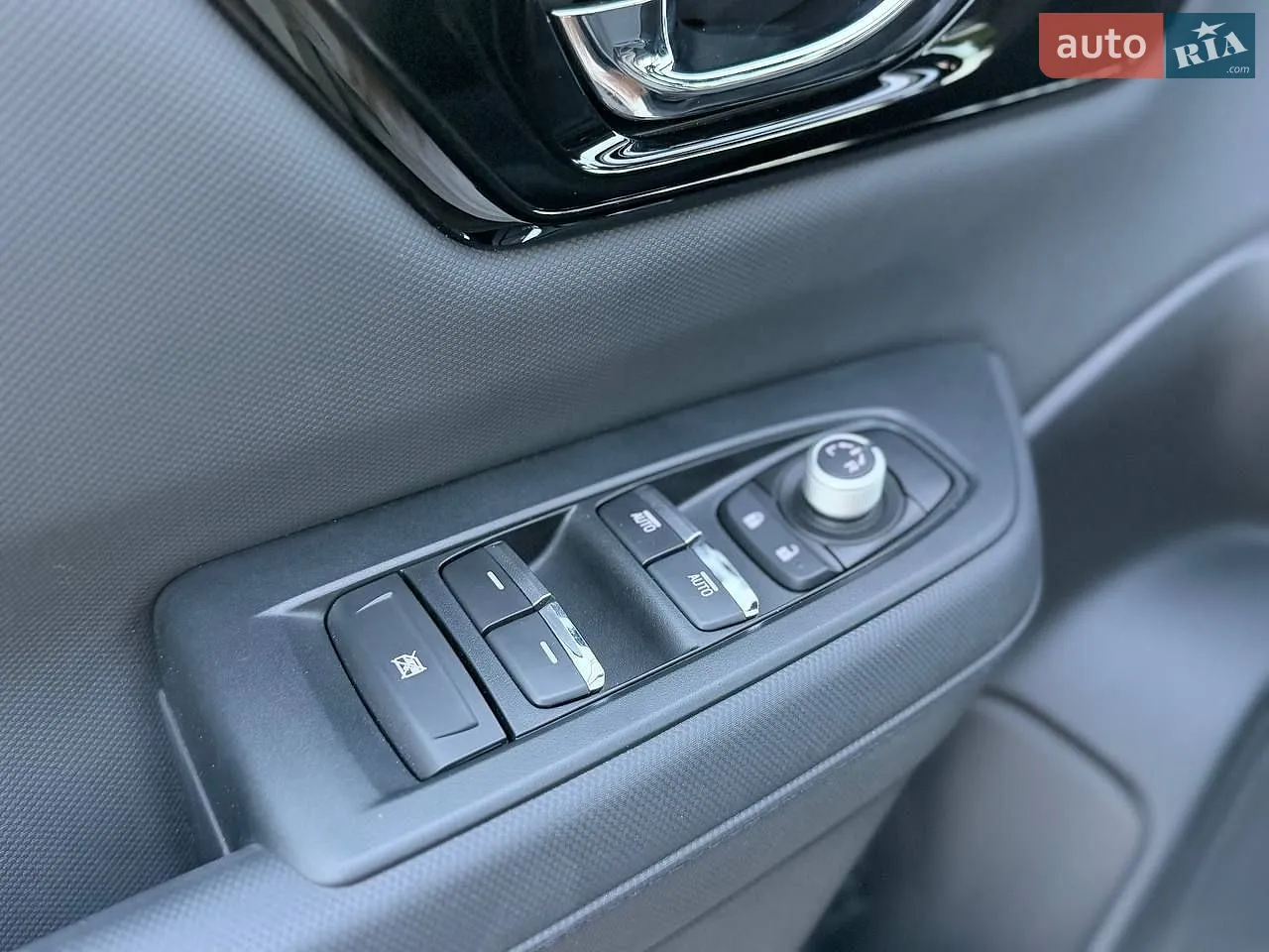 2025 Subaru Forester - мініатюра 15