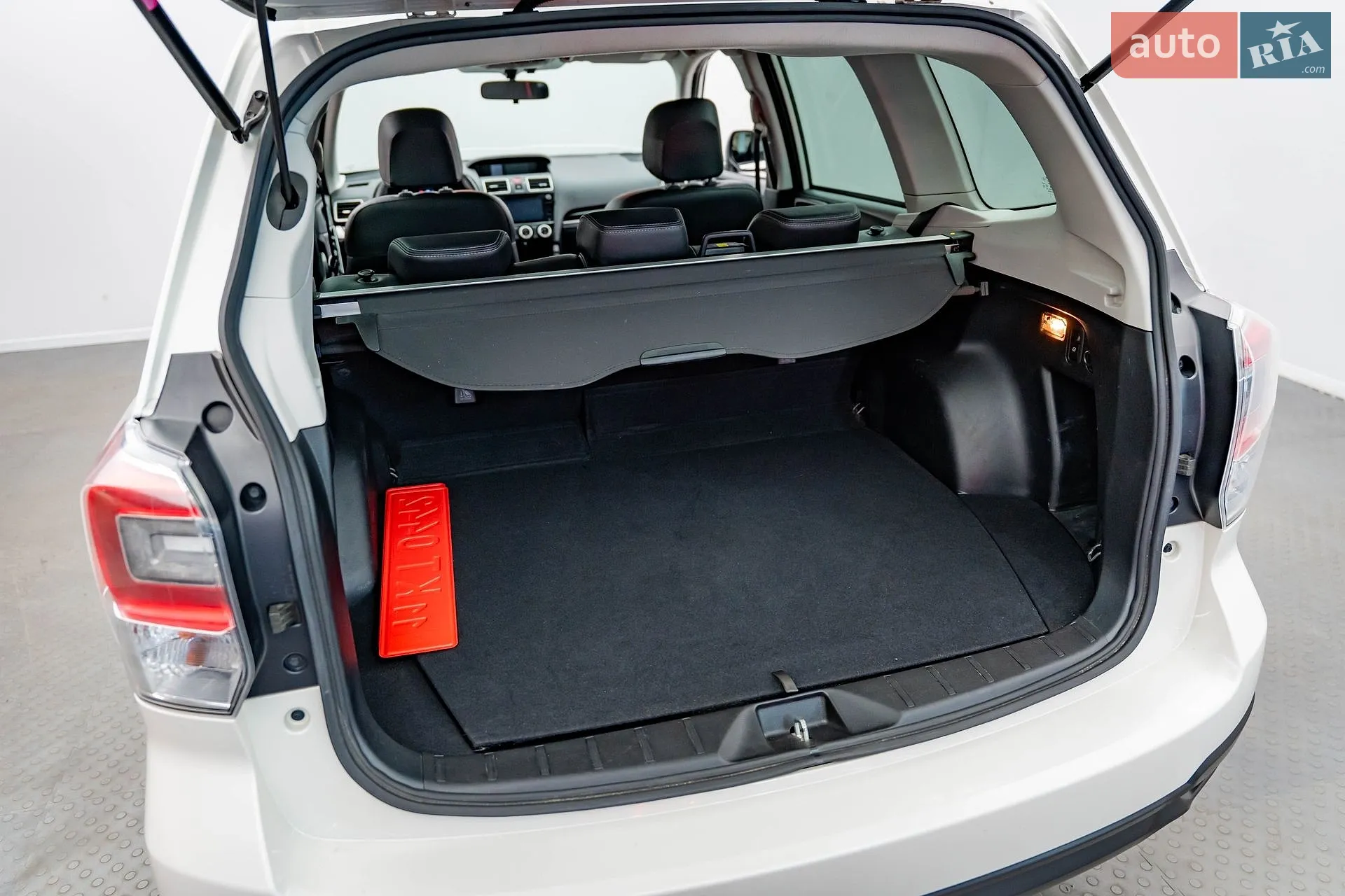 2017 Subaru Forester - мініатюра 7