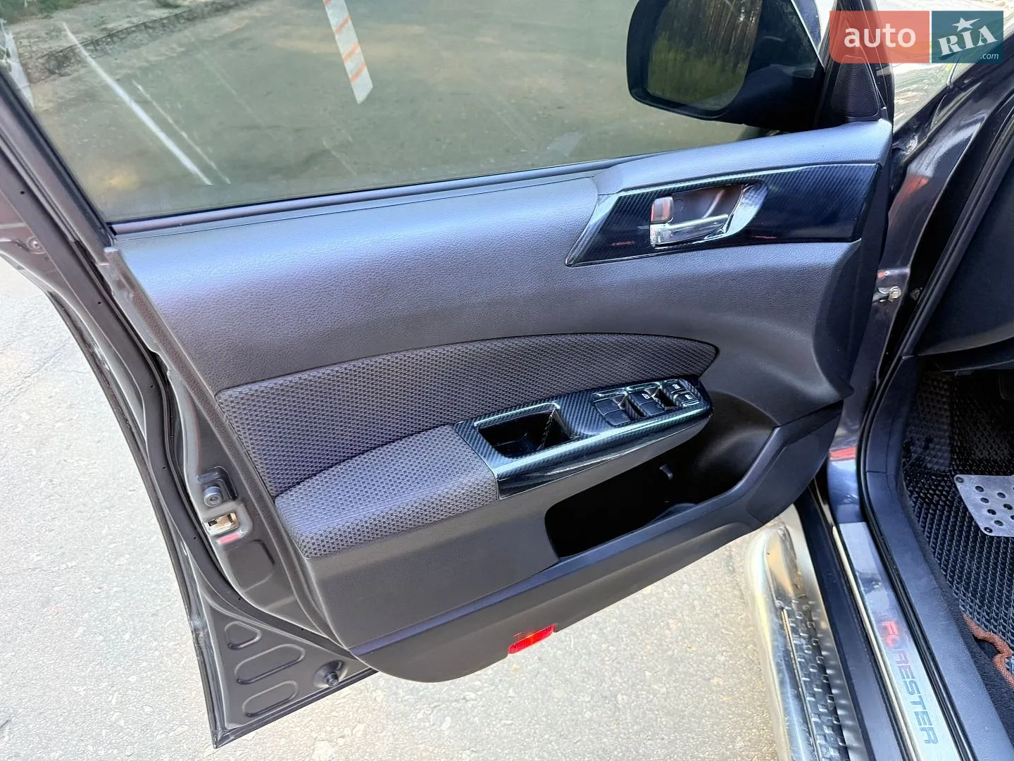 2010 Subaru Forester - мініатюра 23