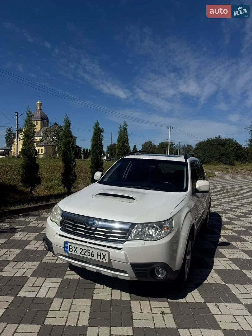 2010 Subaru Forester - мініатюра 3