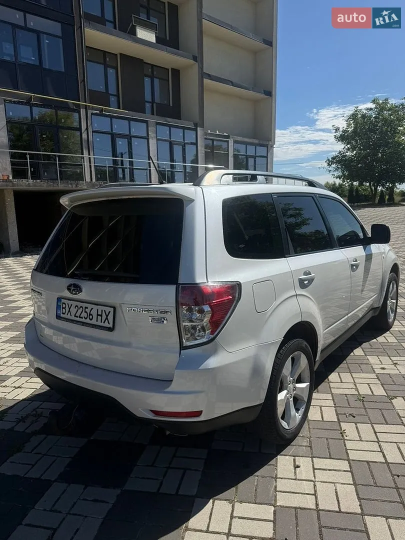 2010 Subaru Forester - мініатюра 15