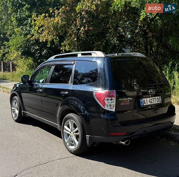 Позашляховик / Кросовер Subaru Forester 2008 в Києві