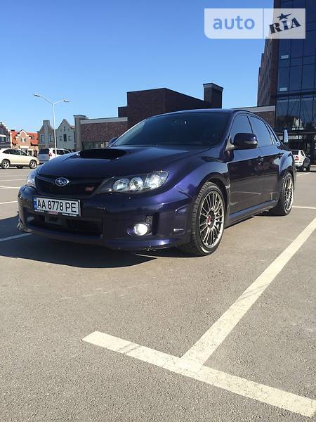 Седан Subaru Impreza WRX STI 2012 в Киеве