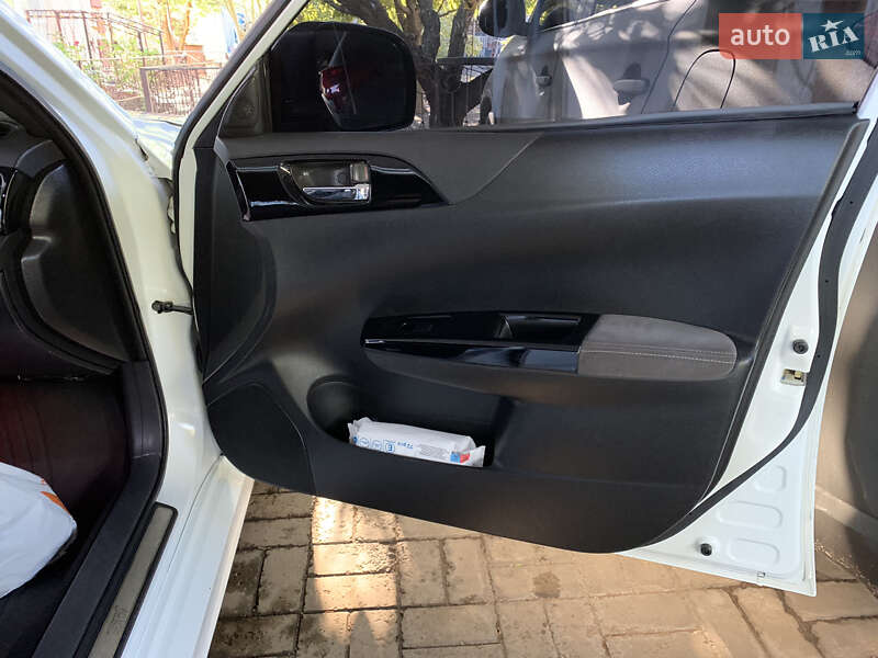 Хэтчбек Subaru Impreza WRX STI 2008 в Киеве