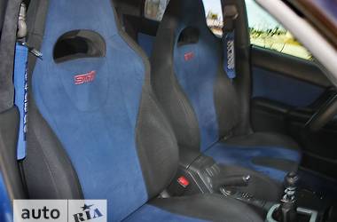 Седан Subaru Impreza 2004 в 