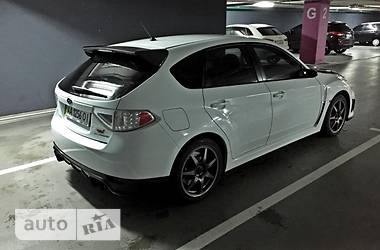 Хэтчбек Subaru Impreza 2008 в 