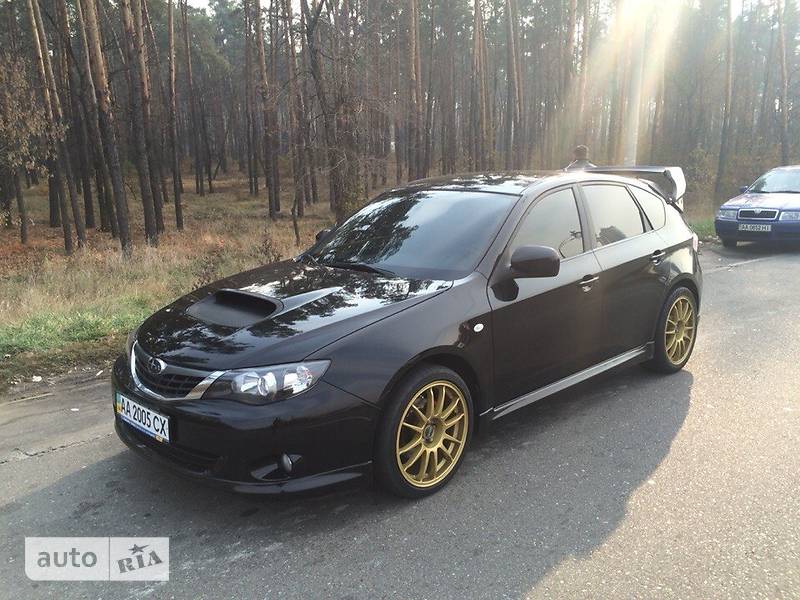 Хэтчбек Subaru Impreza 2008 в 