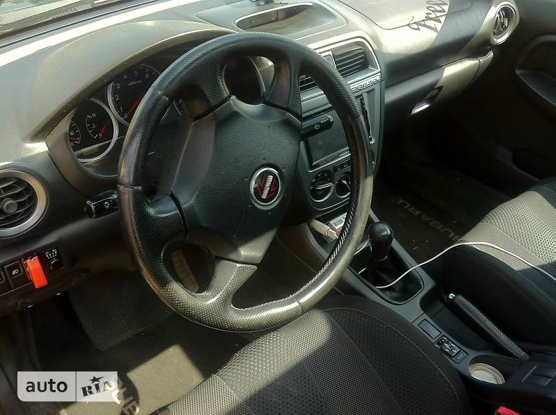 Седан Subaru Impreza 2004 в Киеве