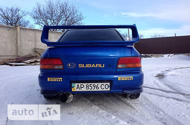 Седан Subaru Impreza 1998 в 