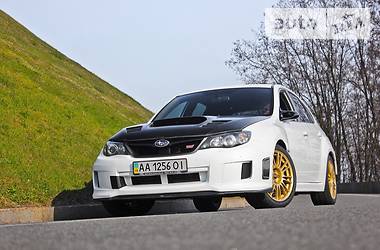 Хэтчбек Subaru Impreza 2008 в 
