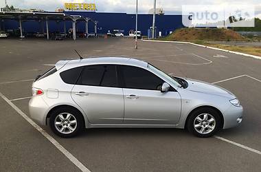 Хэтчбек Subaru Impreza 2008 в Киеве