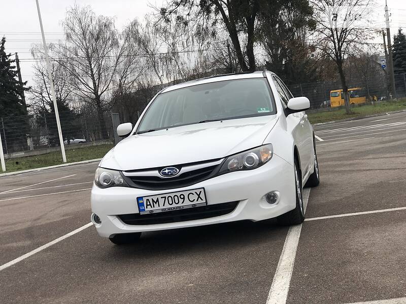 Хетчбек Subaru Impreza 2010 в Житомирі