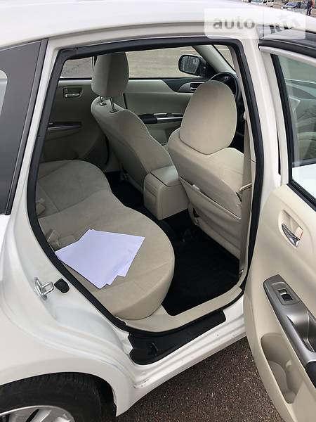 Хетчбек Subaru Impreza 2010 в Житомирі