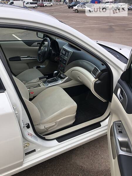 Хетчбек Subaru Impreza 2010 в Житомирі