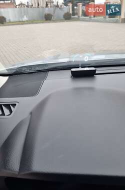Хэтчбек Subaru Impreza 2012 в 