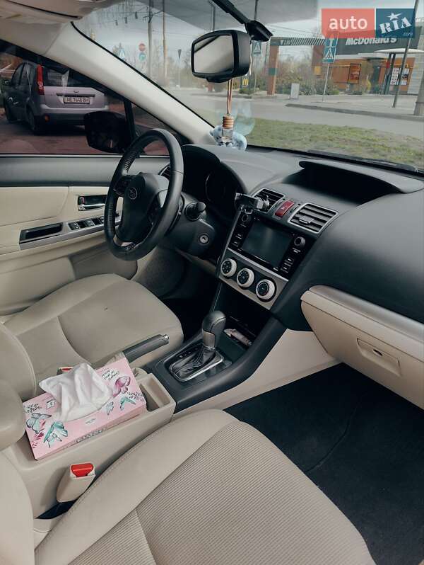 Хэтчбек Subaru Impreza 2015 в Днепре