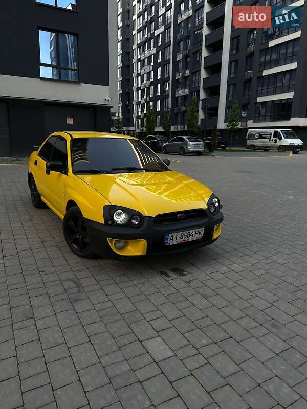 Седан Subaru Impreza 2004 в 
